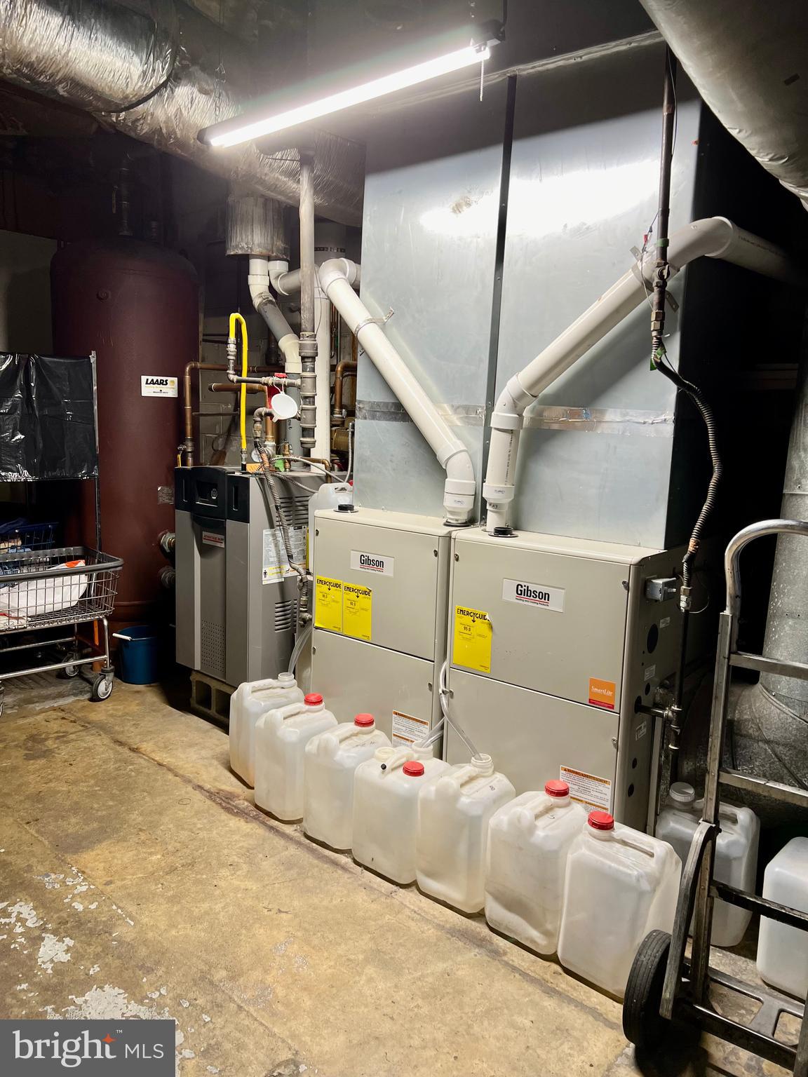 TEMPLE UNIVERSITY - Commercial Sale
