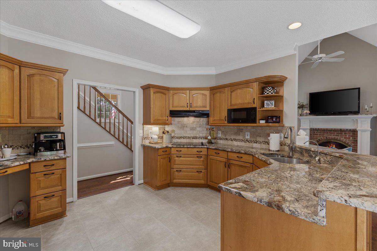 SWANSON CREEK LANDING SU - Residential Lease