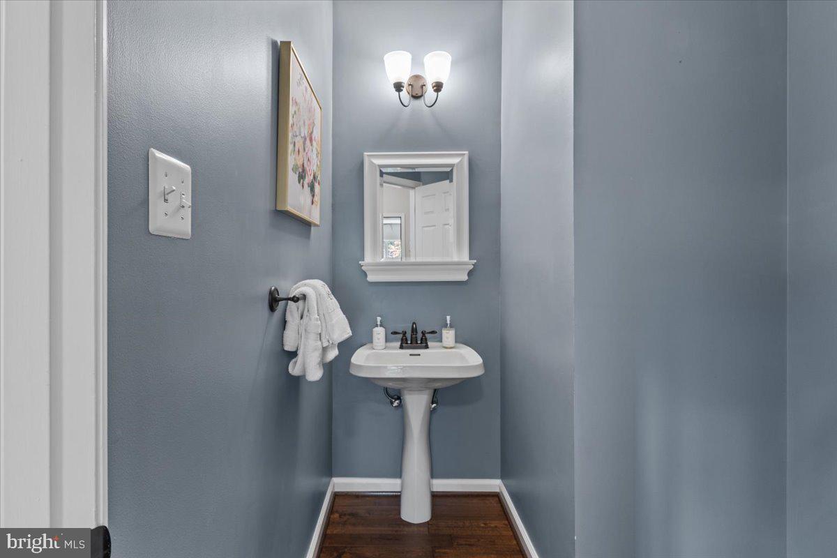 SWANSON CREEK LANDING SU - Residential Lease