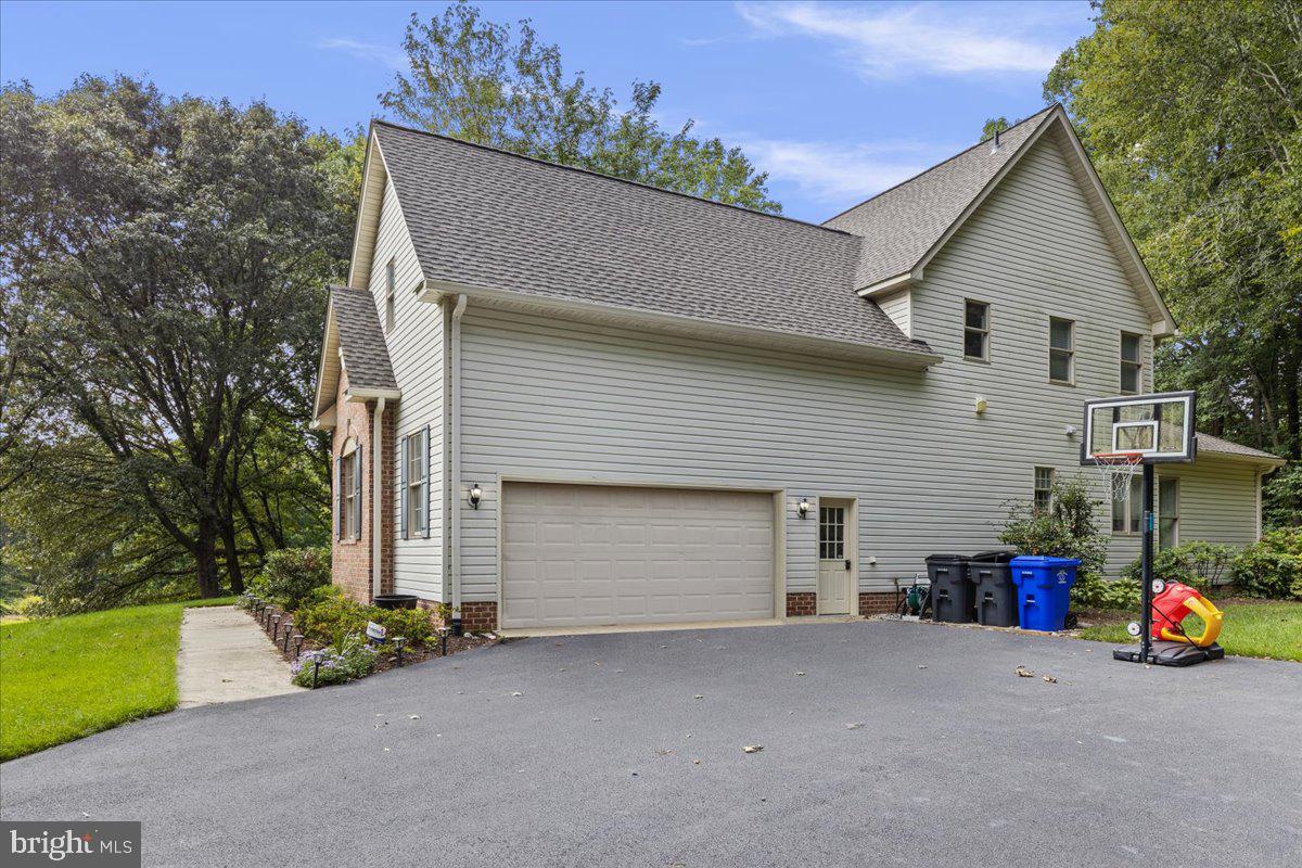 SWANSON CREEK LANDING SU - Residential Lease