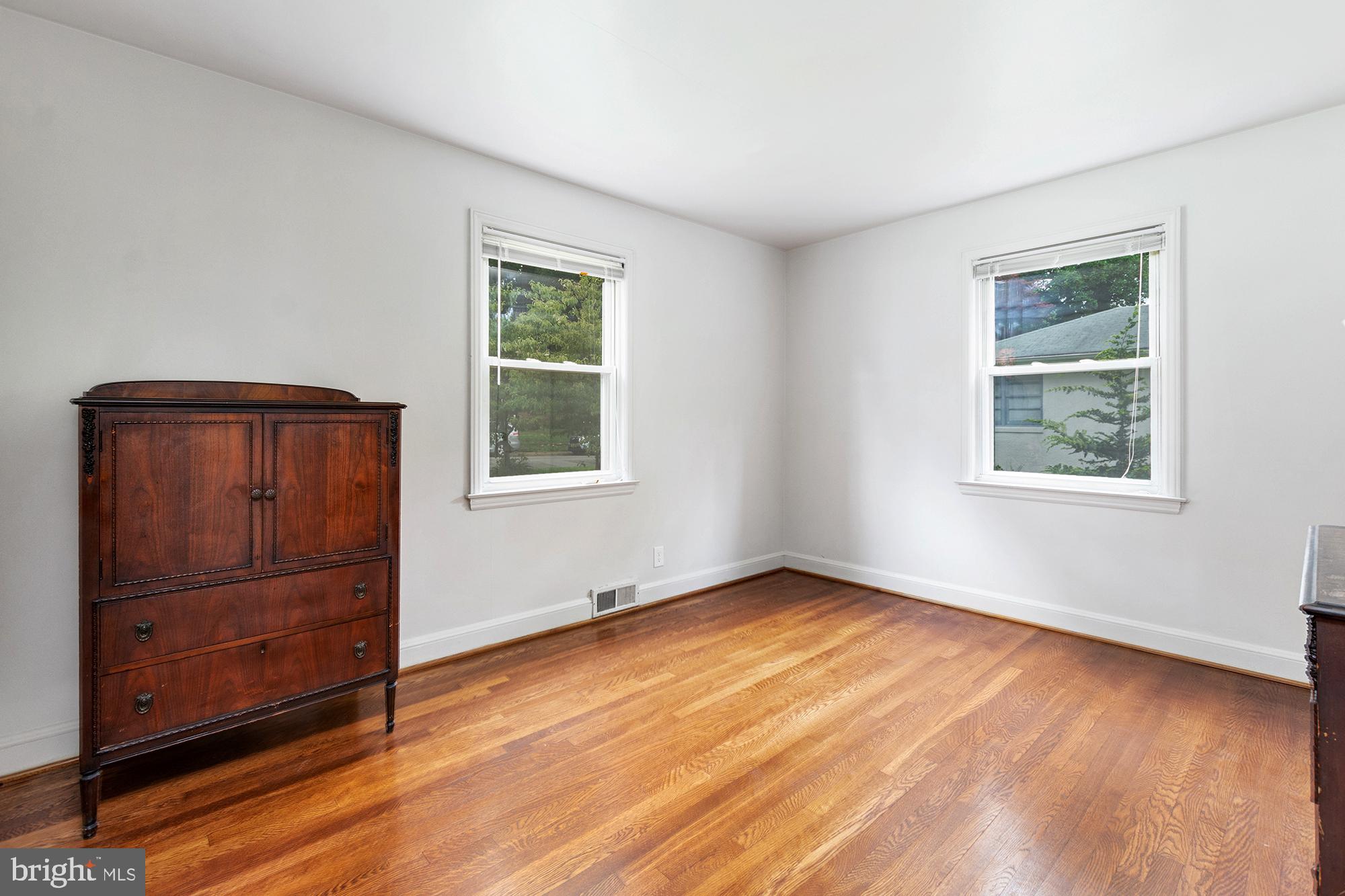 CHESWOLDE - Residential Lease