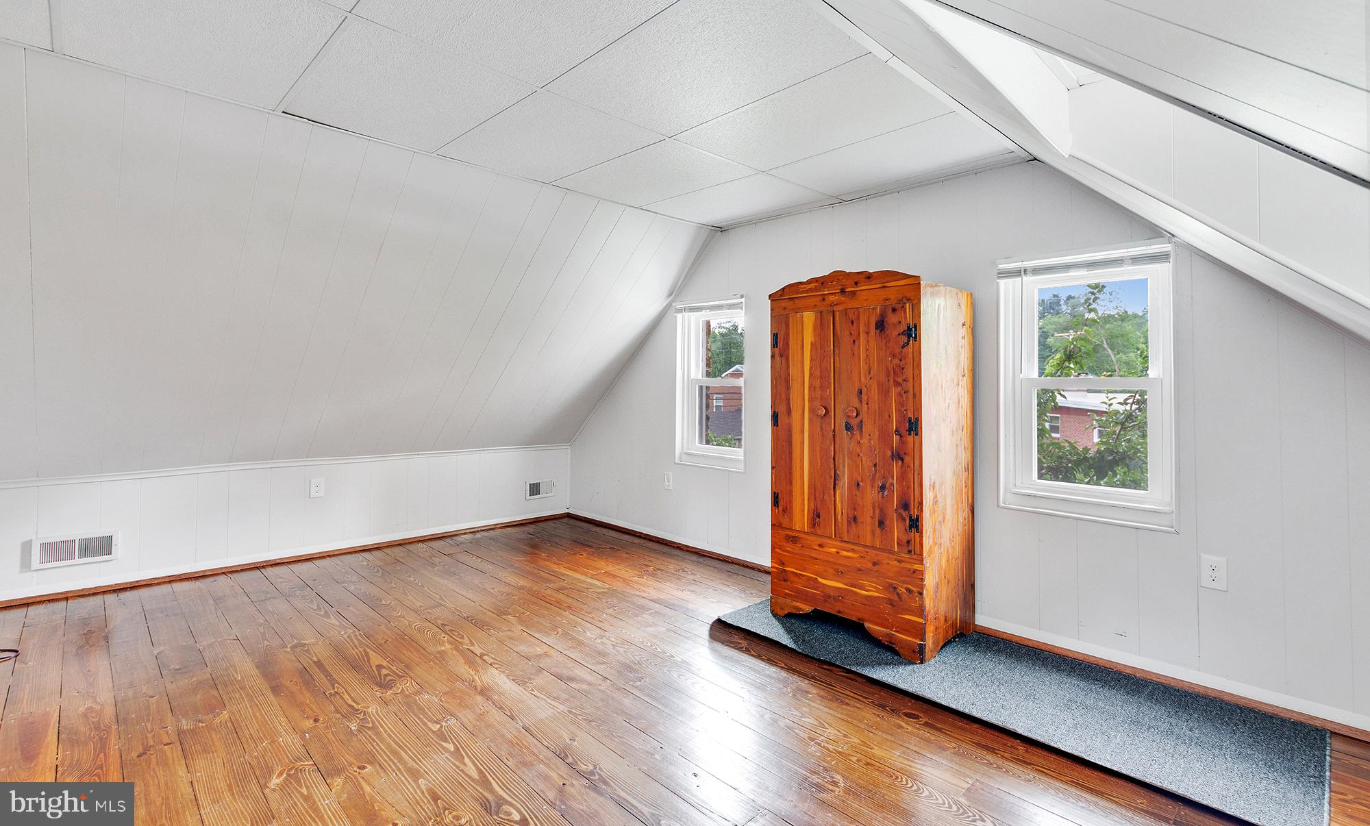 CHESWOLDE - Residential Lease