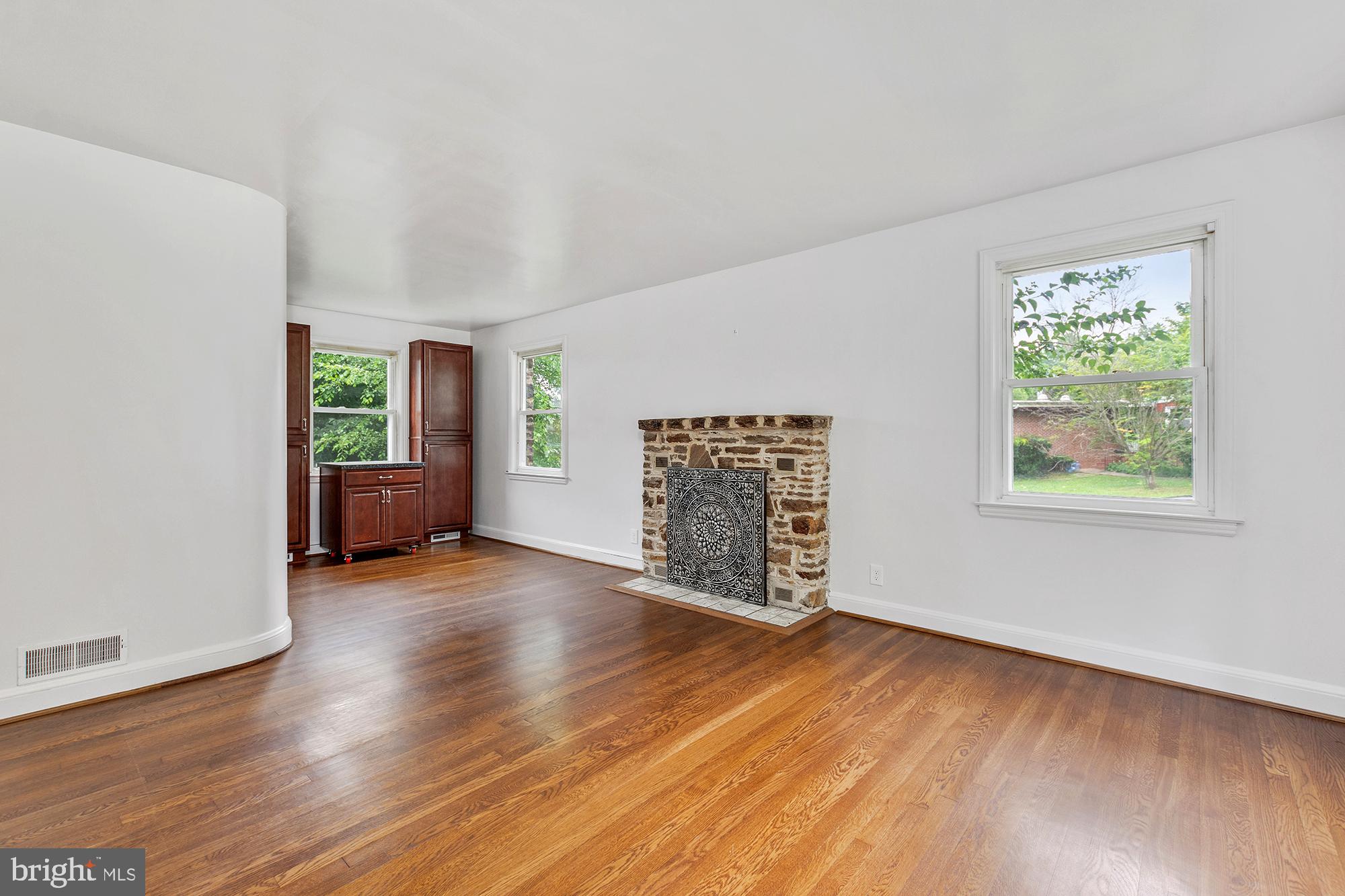 CHESWOLDE - Residential Lease