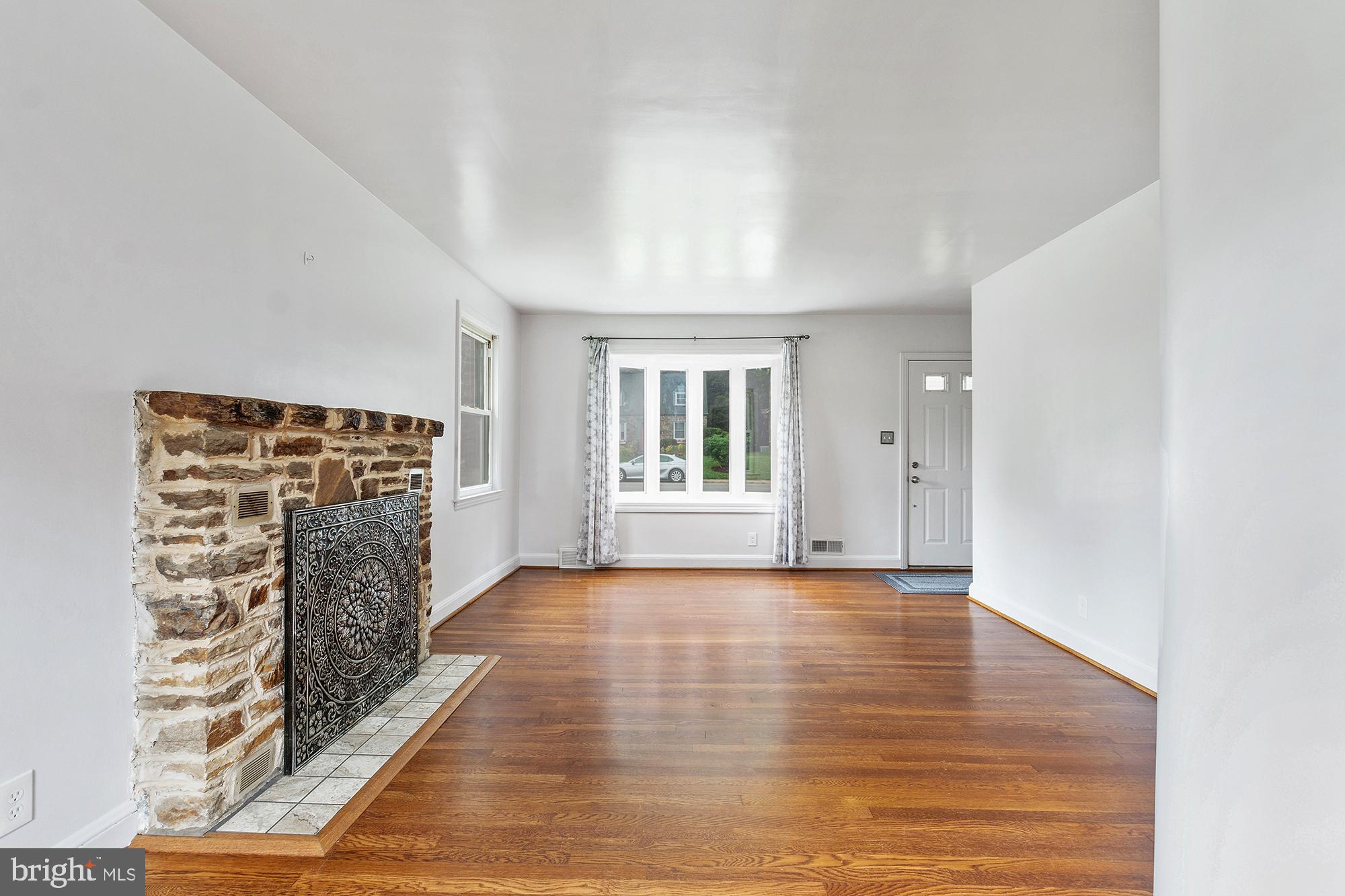 CHESWOLDE - Residential Lease