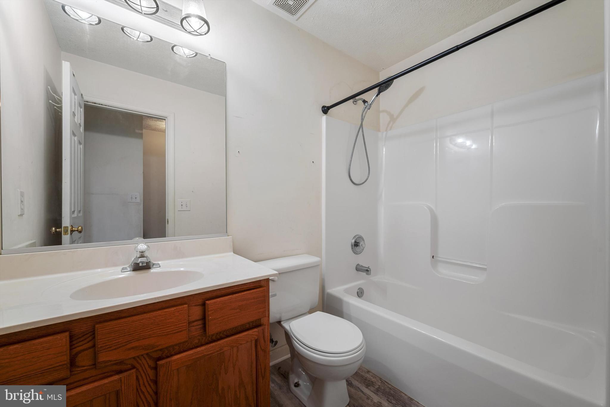 TIDEWATER PLAINS - Residential