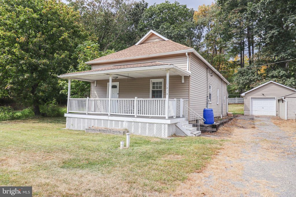 Photo of 1213 W Market Street, WILLIAMSTOWN, PA 17098 (MLS # PADA2049336)