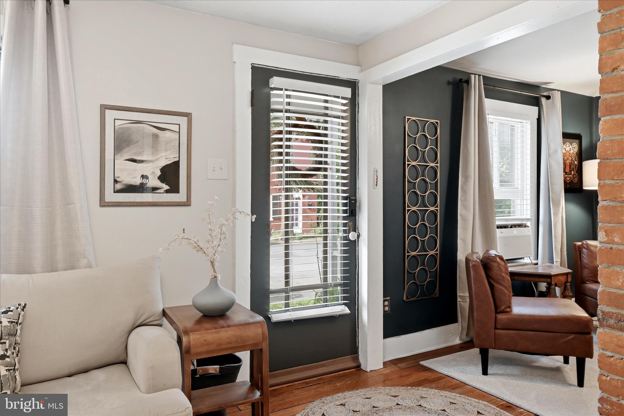WINCHESTER CITY - Residential