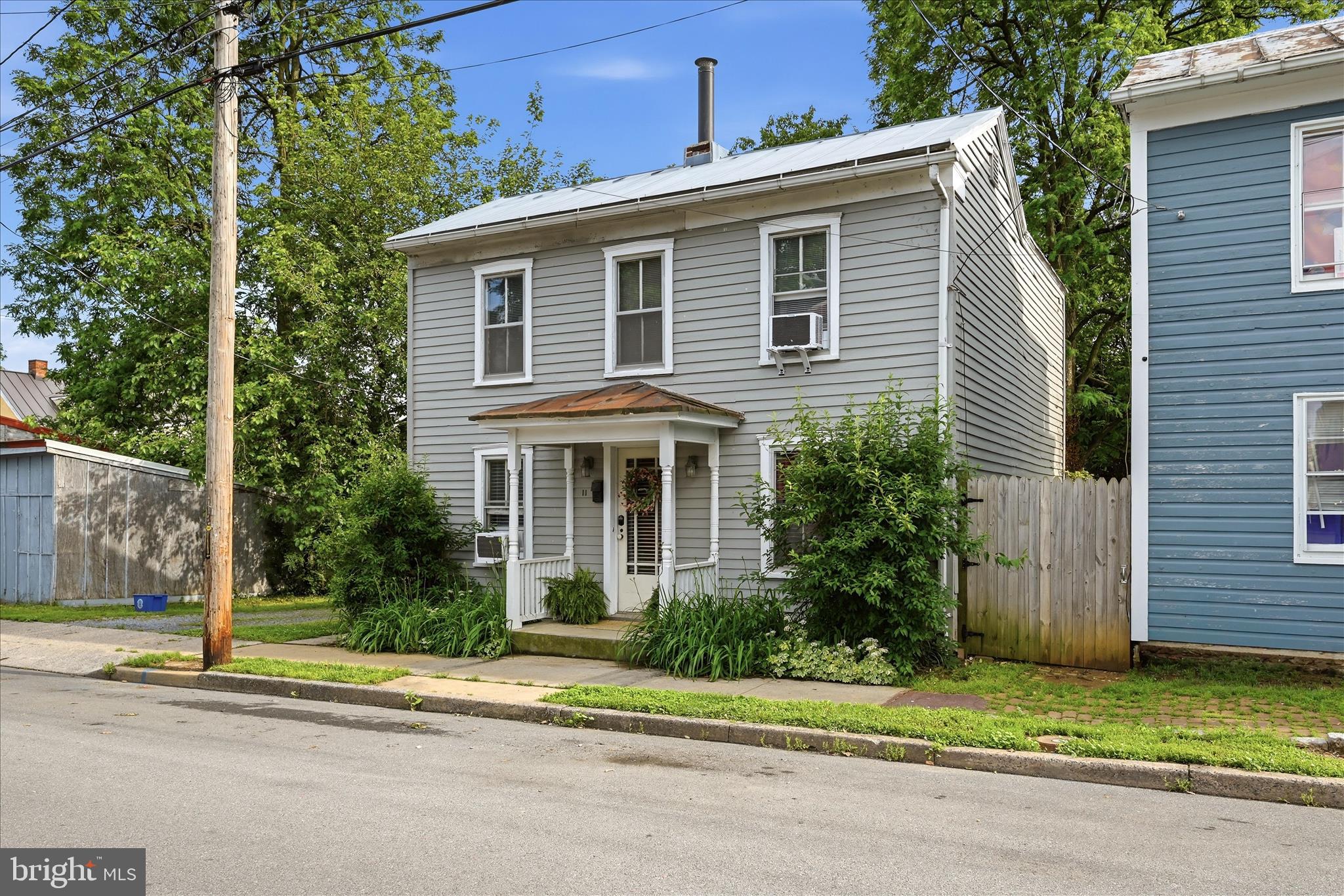 WINCHESTER CITY - Residential