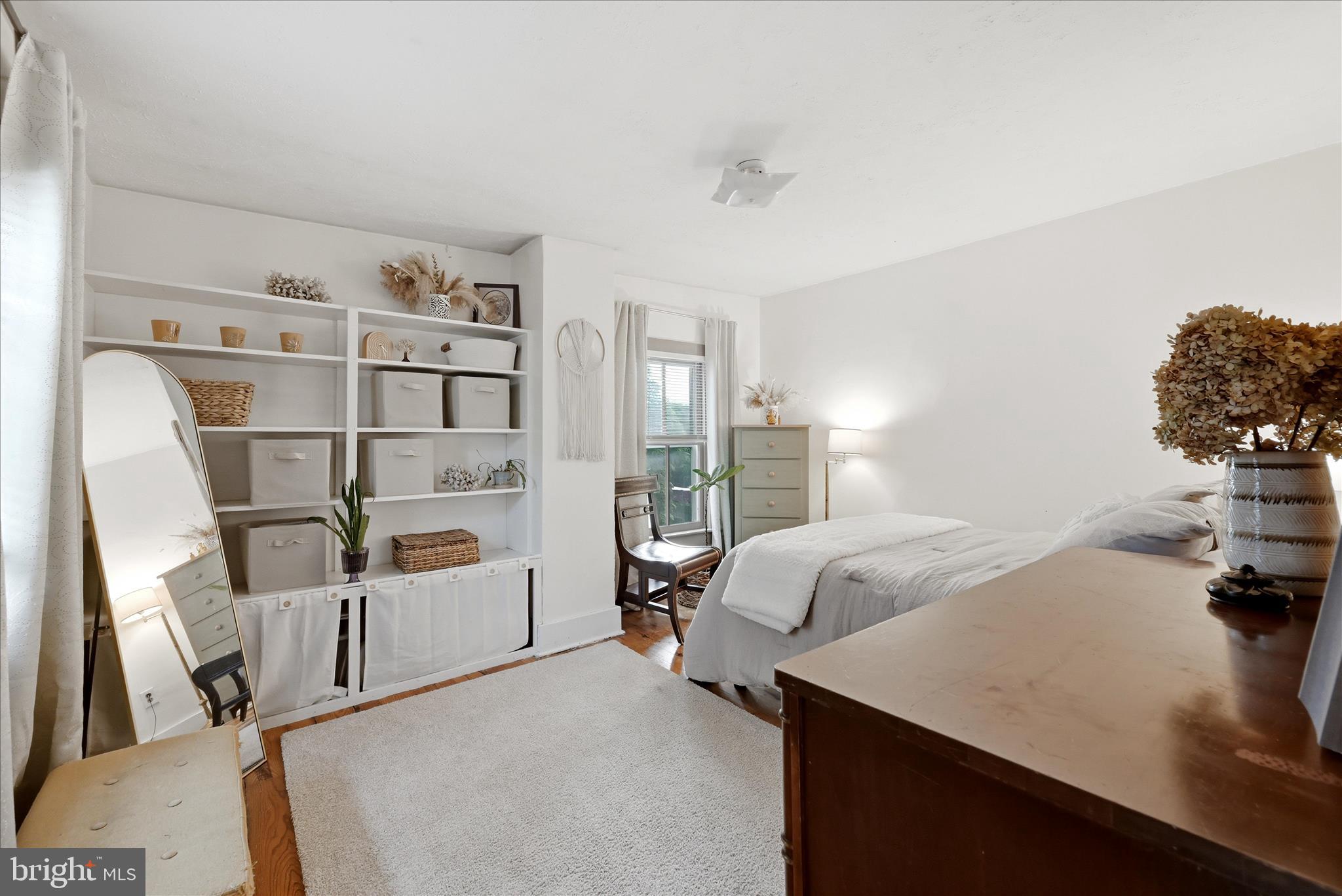 WINCHESTER CITY - Residential