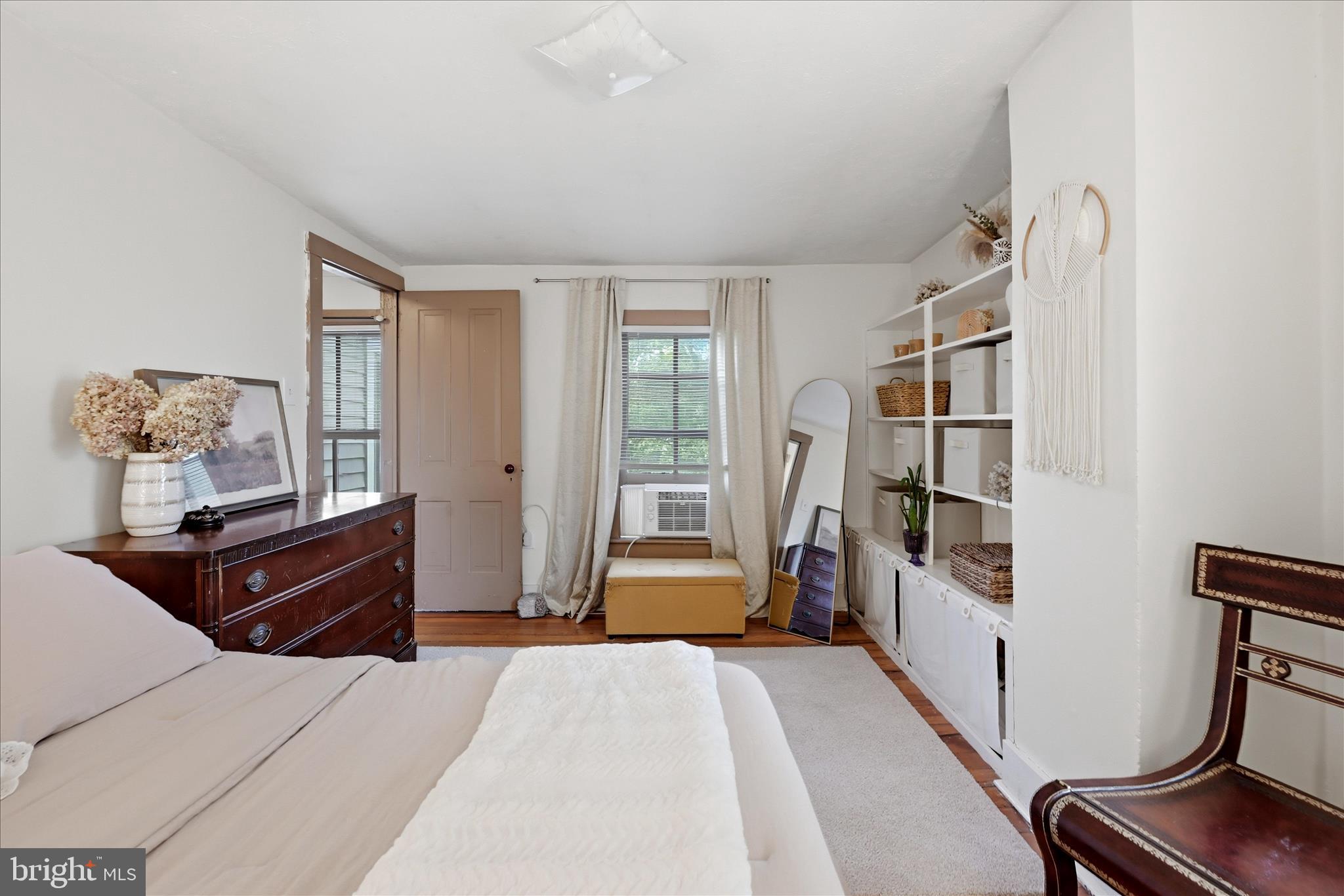 WINCHESTER CITY - Residential