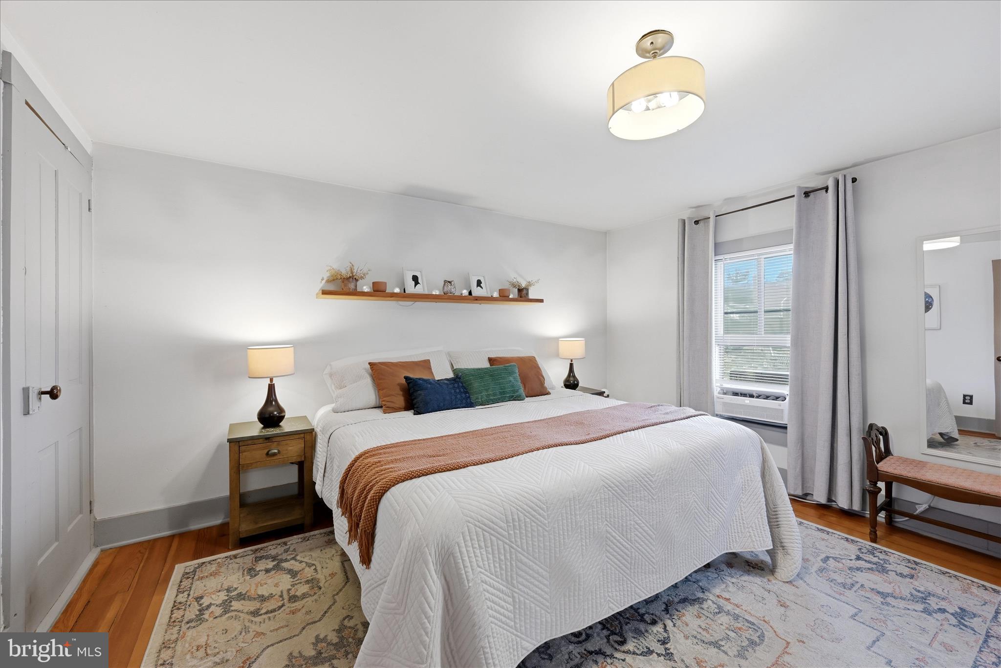 WINCHESTER CITY - Residential