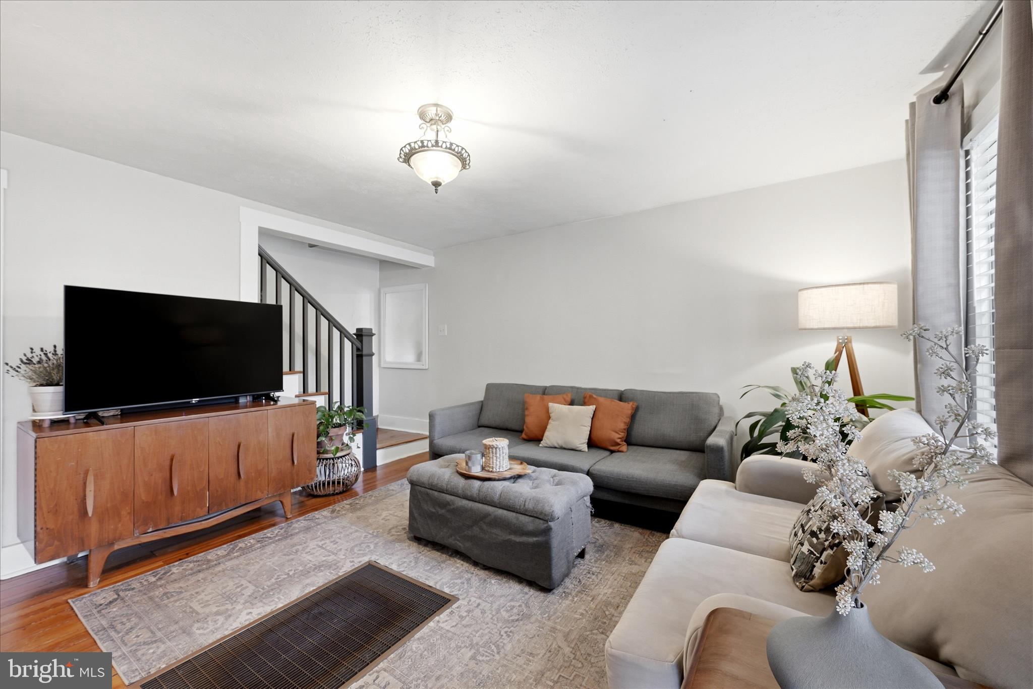 WINCHESTER CITY - Residential