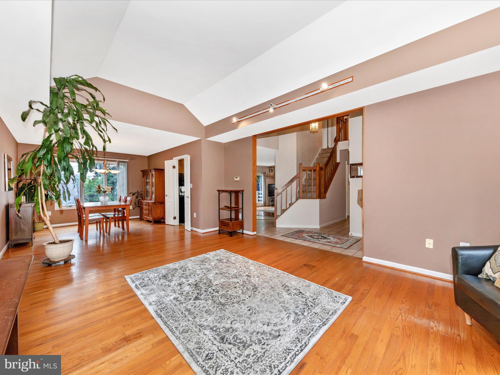 COLDSTREAM - Residential