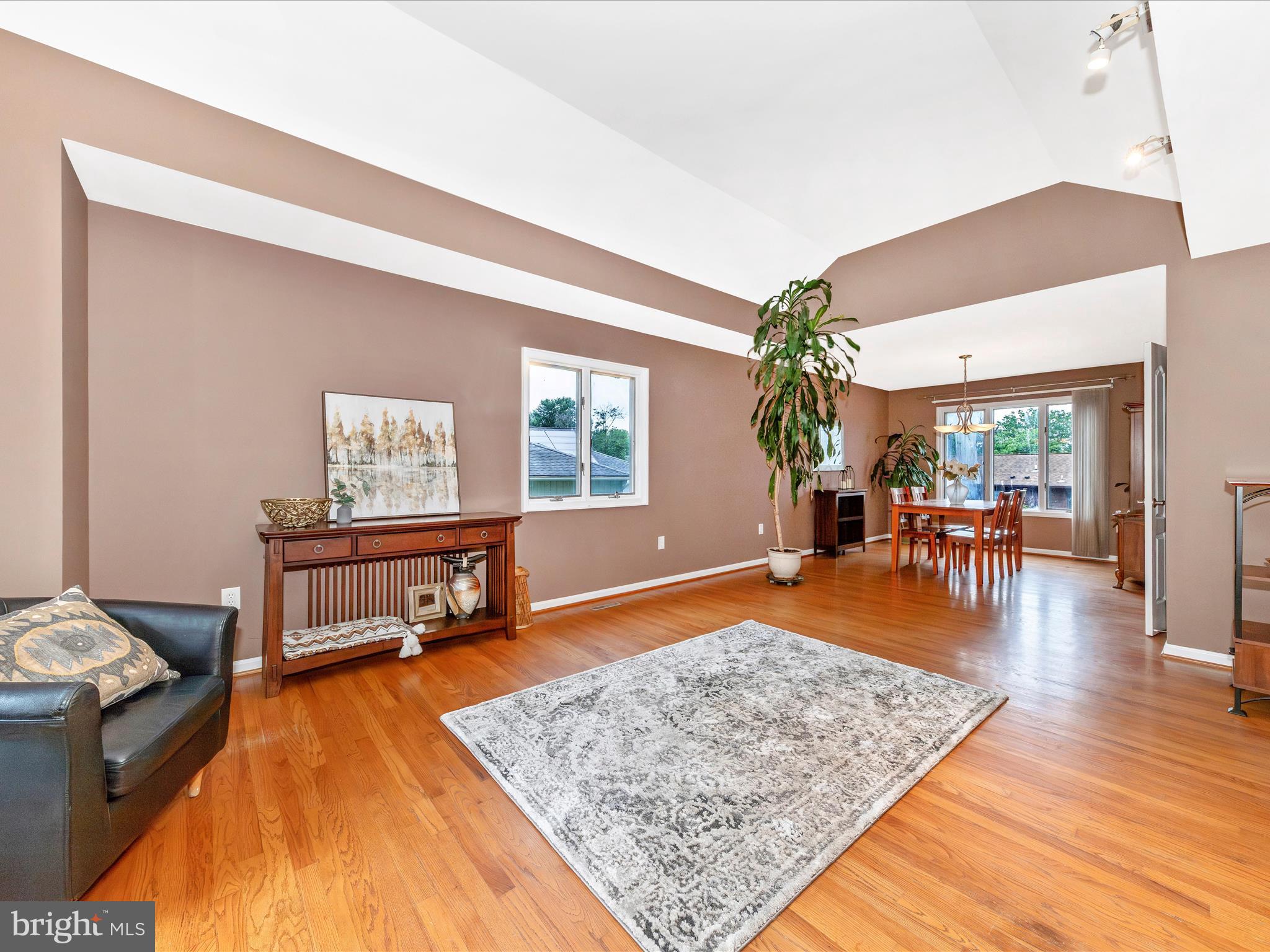 COLDSTREAM - Residential