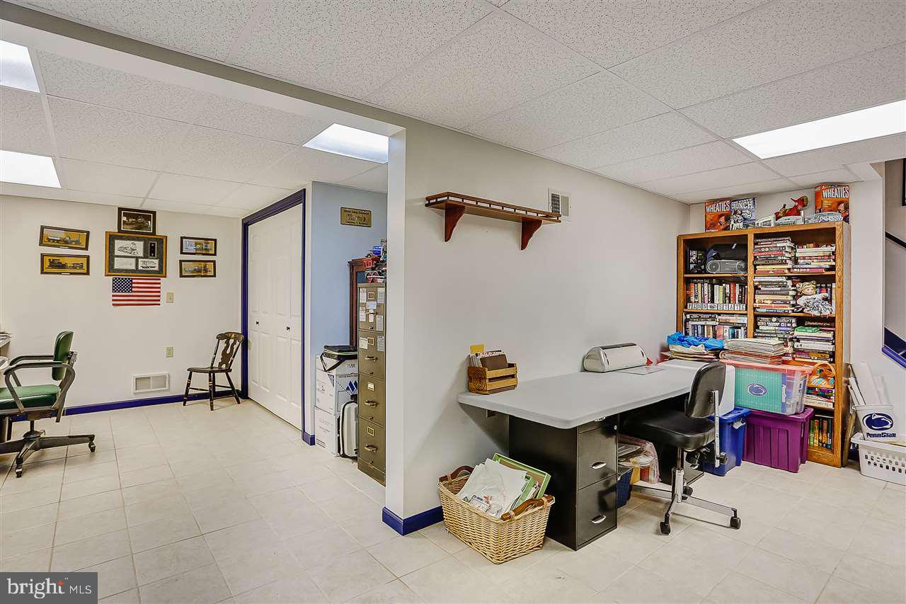 KINGSWOOD - Residential