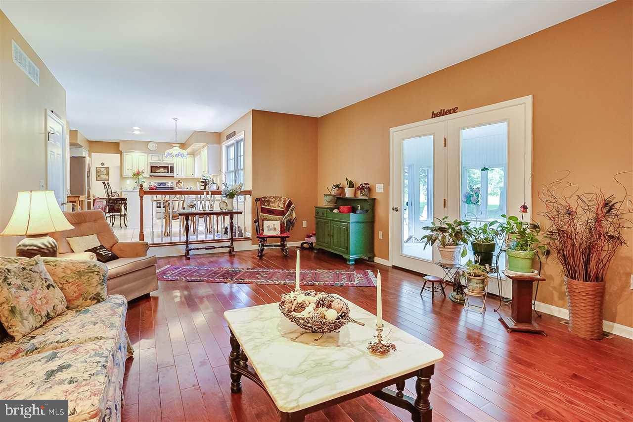 KINGSWOOD - Residential