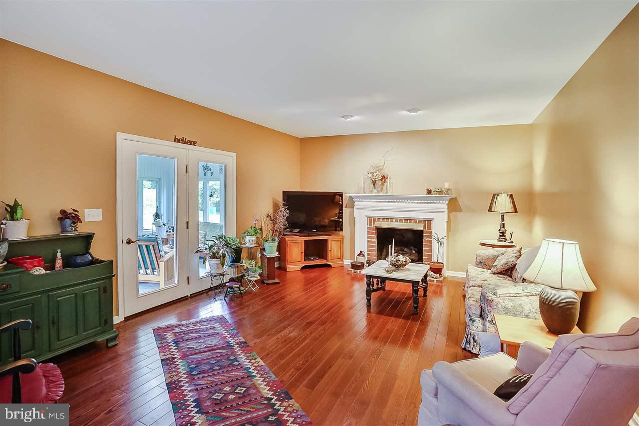 KINGSWOOD - Residential