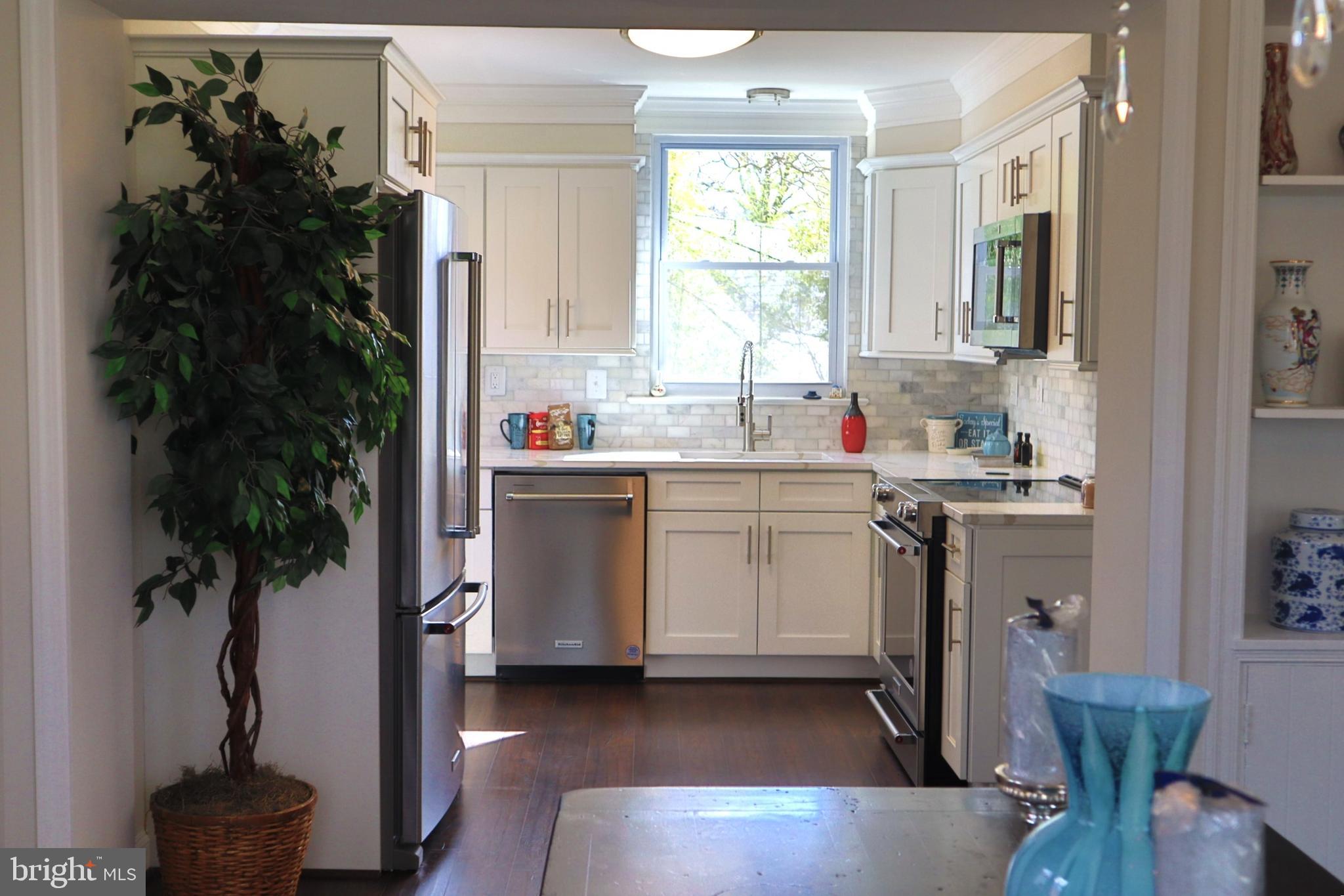 HIGHLAND VIEW - Residential