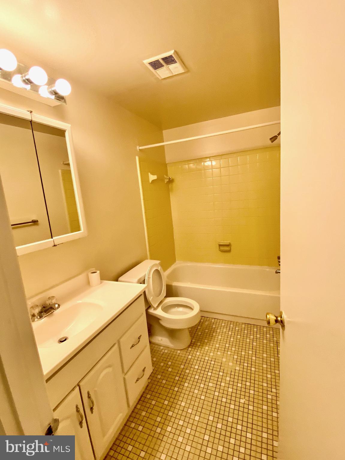 NEWBERRY - Residential Lease