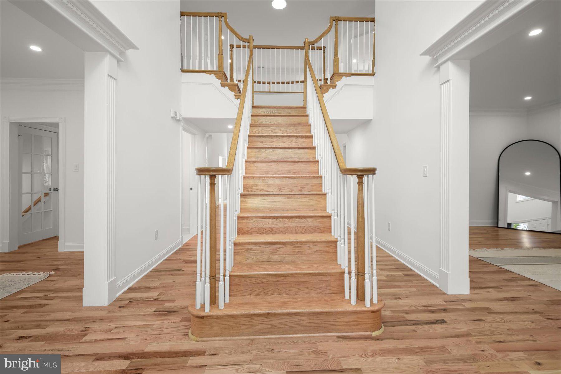 207 ALDERWOOD DRIVE