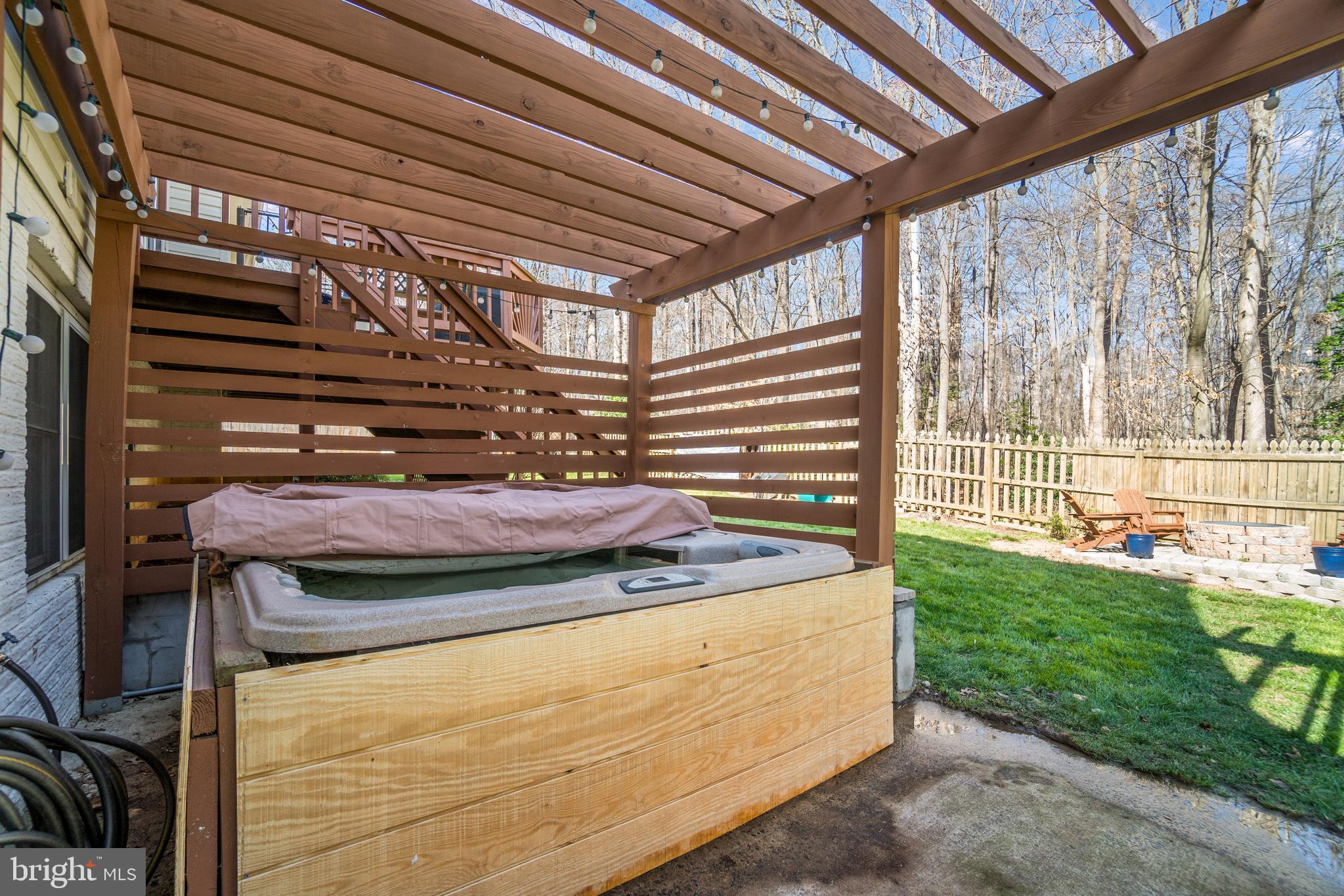 STONE HILL ESTATES - Residential