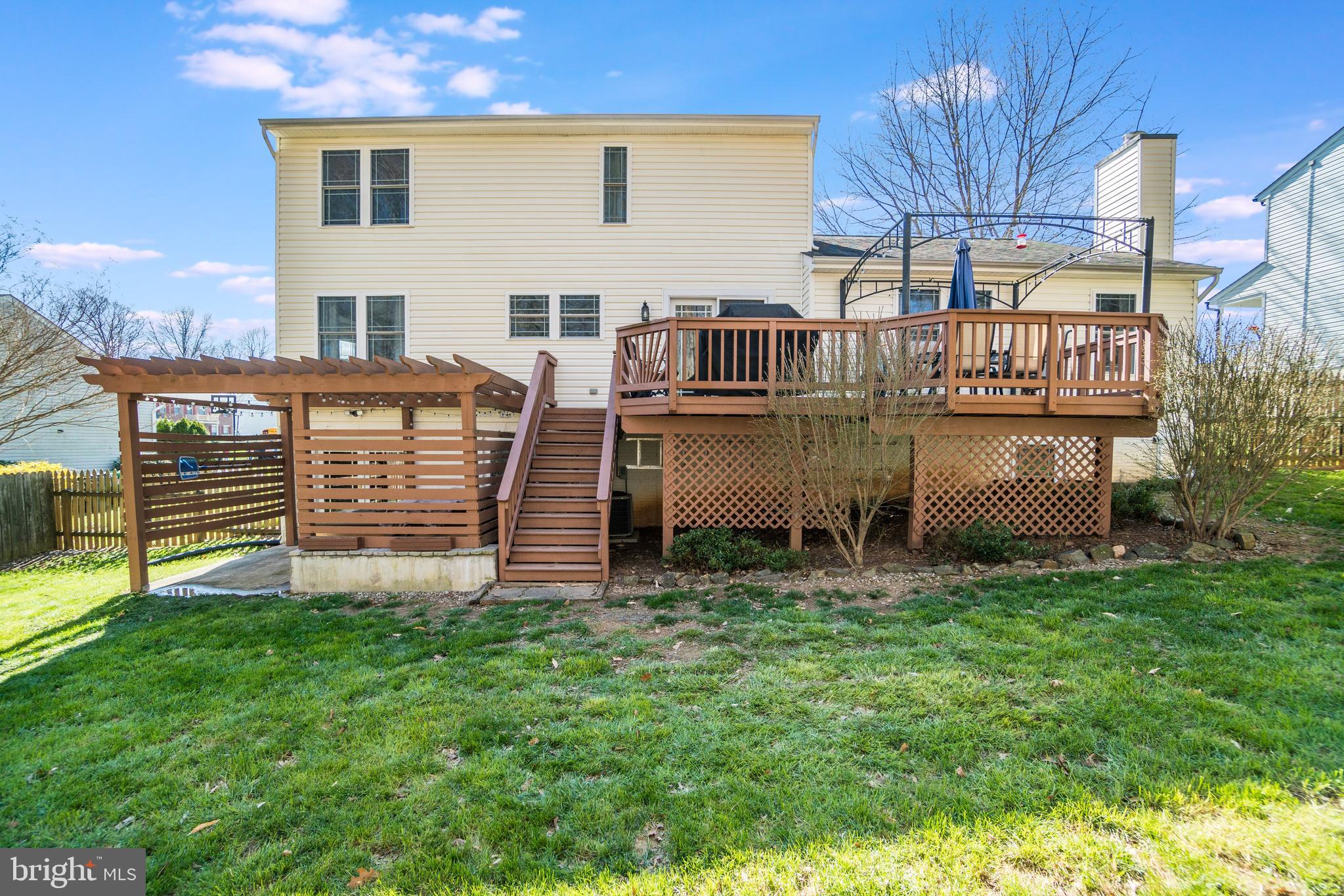 STONE HILL ESTATES - Residential