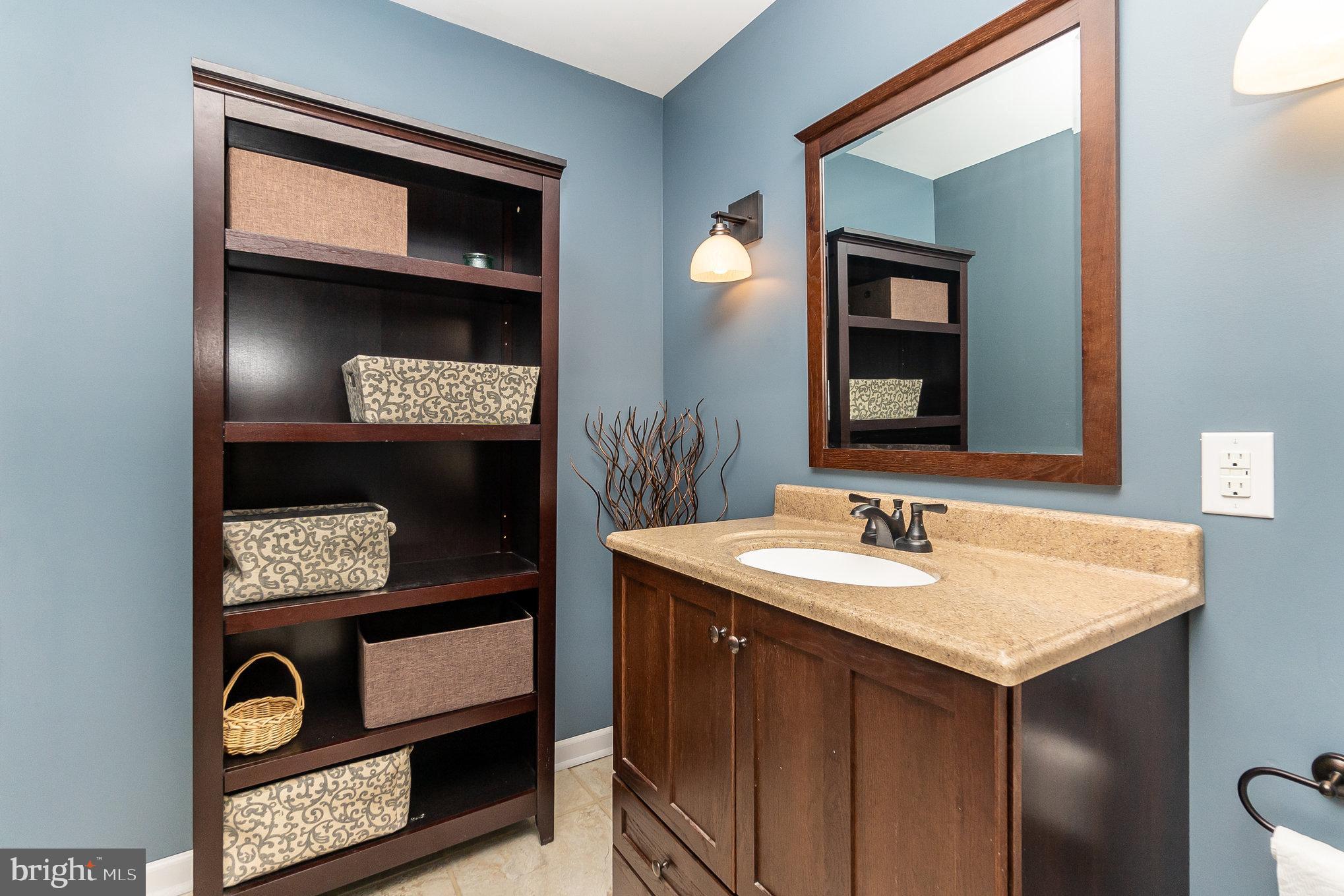 STONE HILL ESTATES - Residential