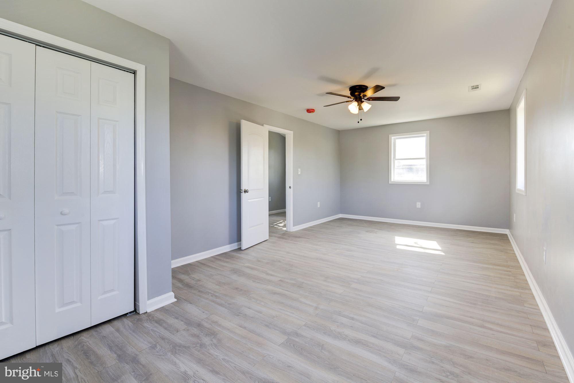 KENSINGTON - Residential