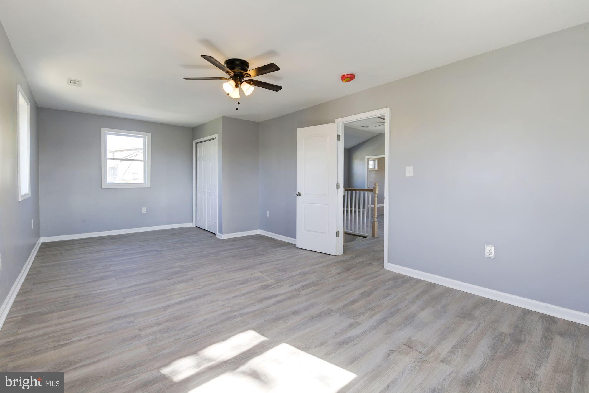 KENSINGTON - Residential