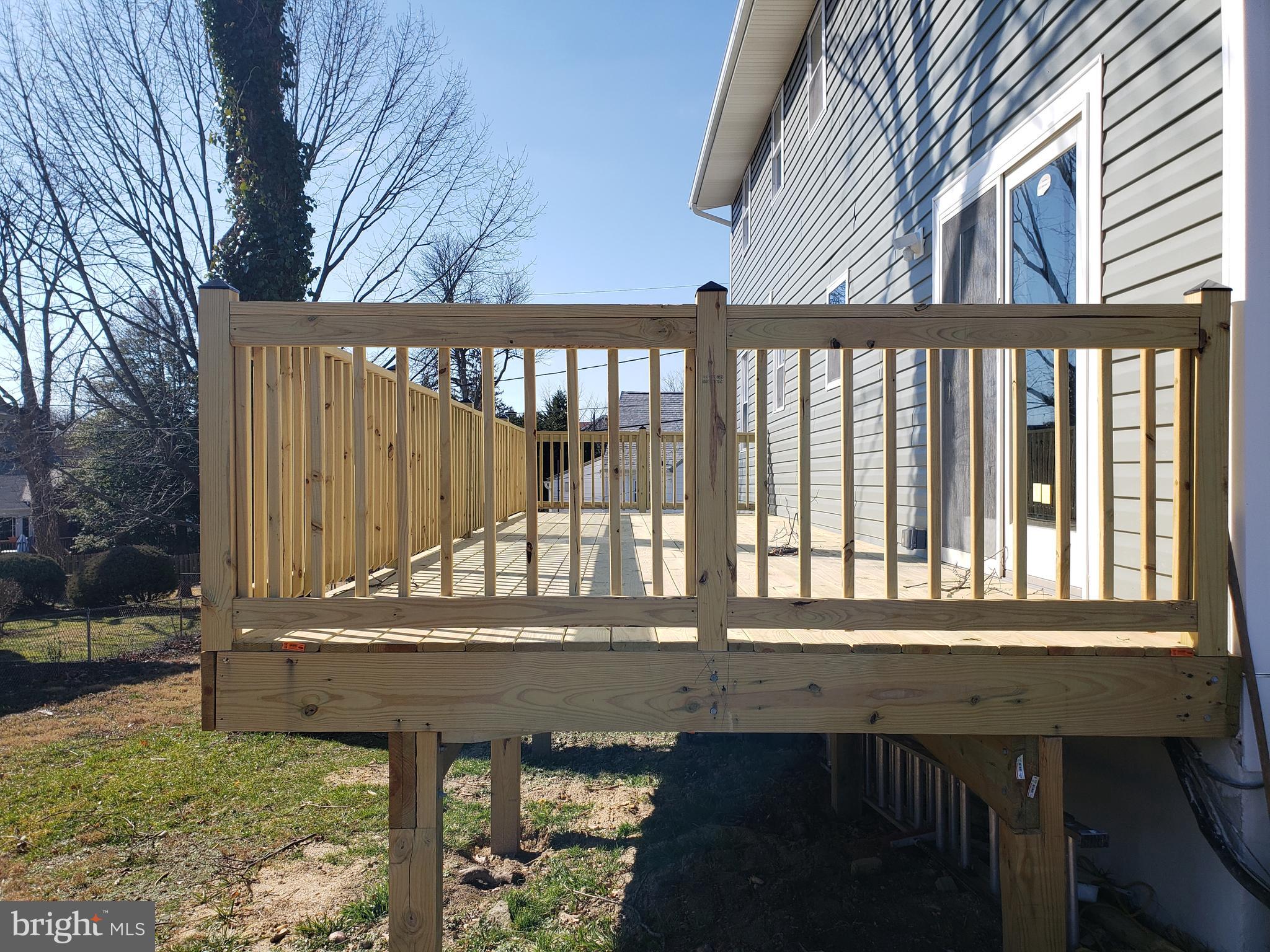 KENSINGTON - Residential