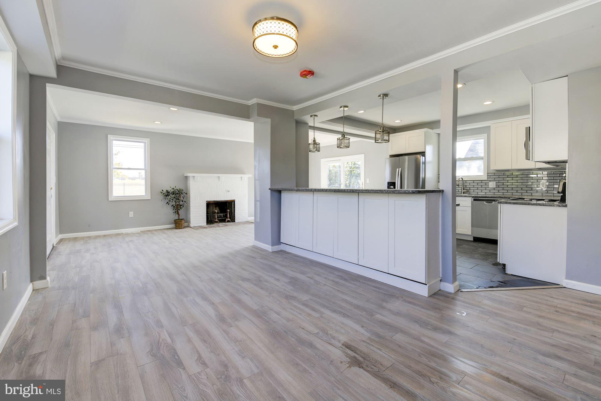 KENSINGTON - Residential