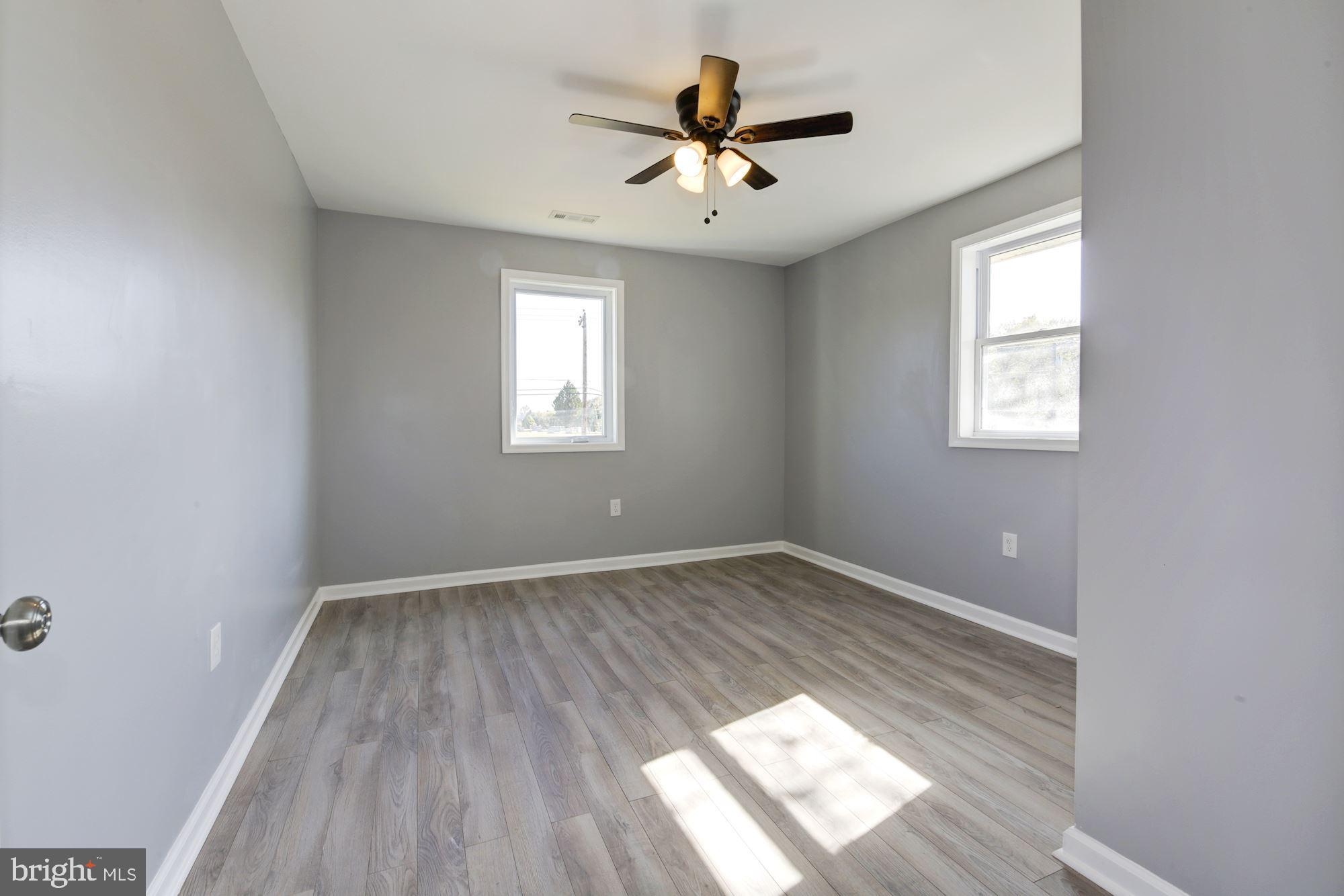 KENSINGTON - Residential