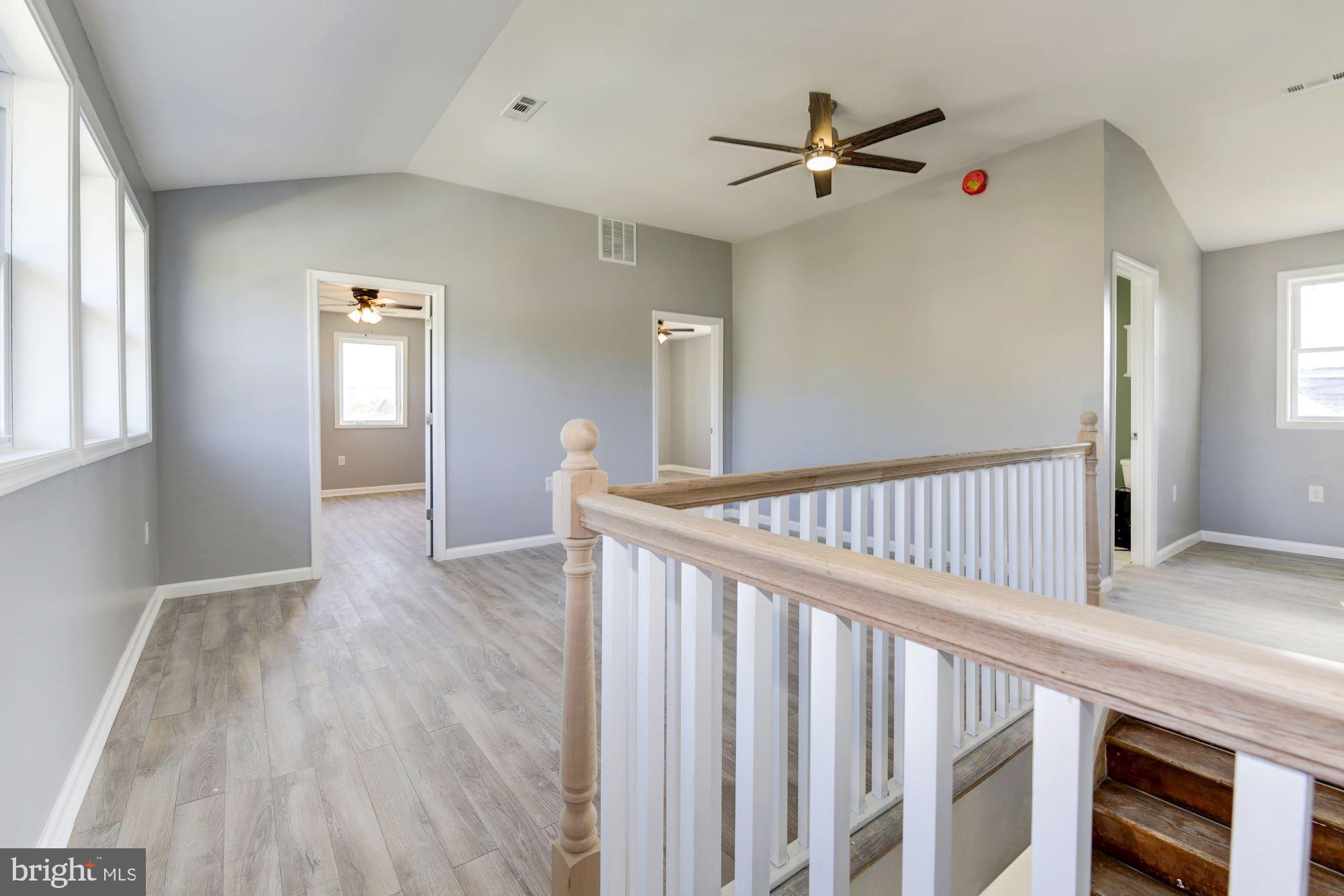 KENSINGTON - Residential