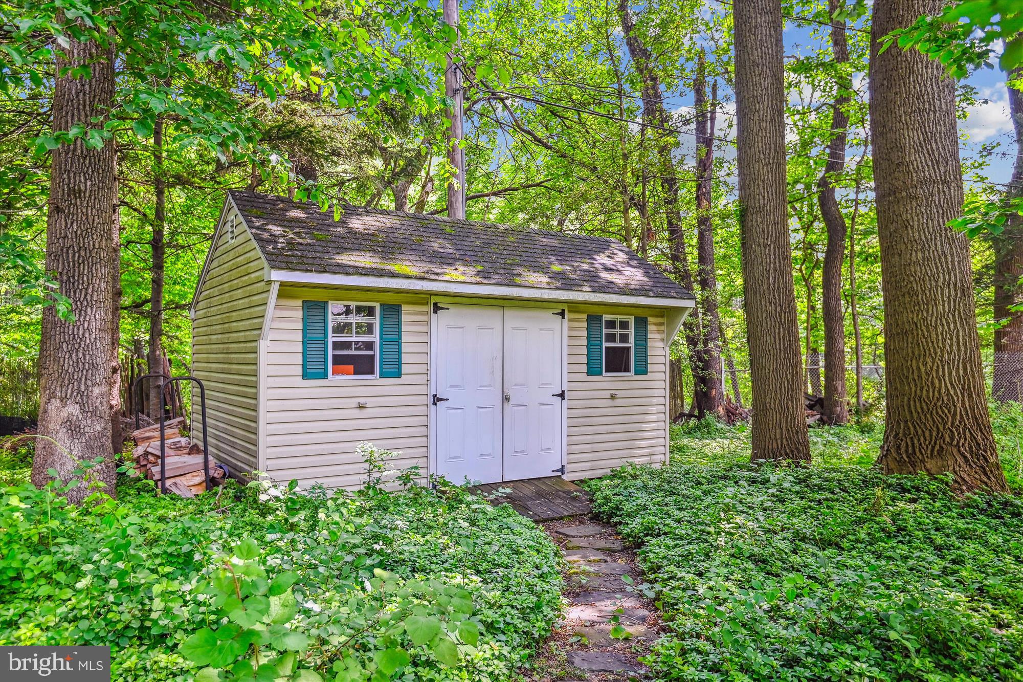 WILTON FARM ACRES - Residential