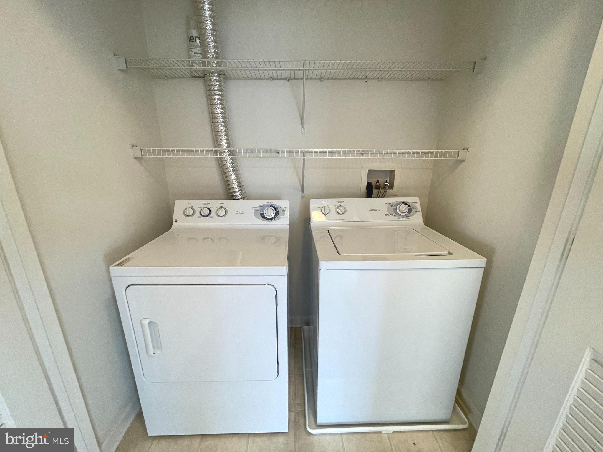 WATKINS PARK - Residential Lease