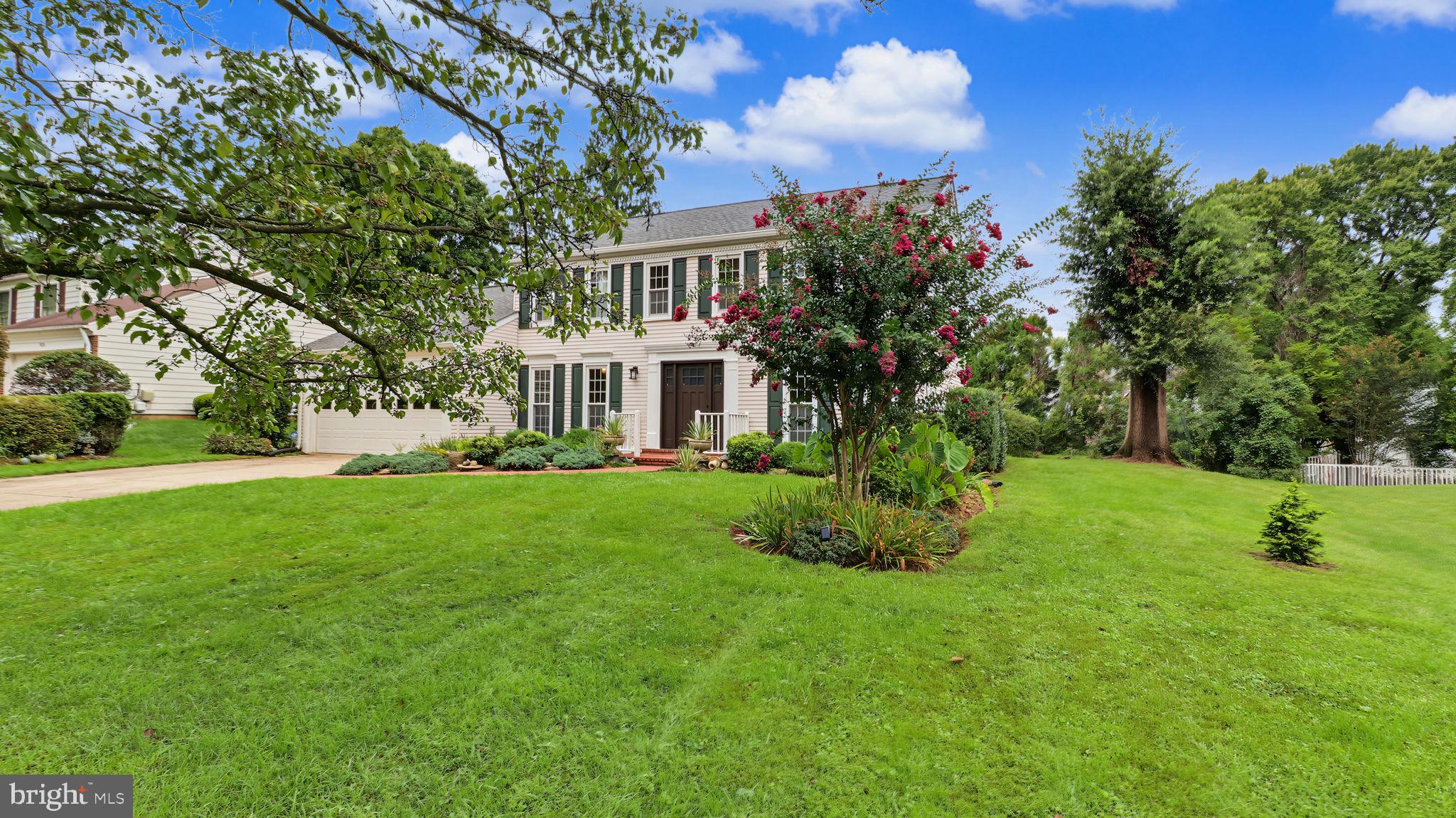 9117 WILLOW POND LANE