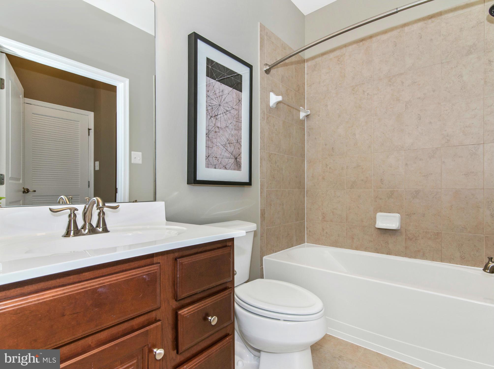 ELLICOTTS RETREAT - Residential