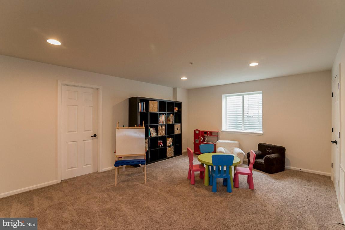 VILLAGES OF URBANA - Residential