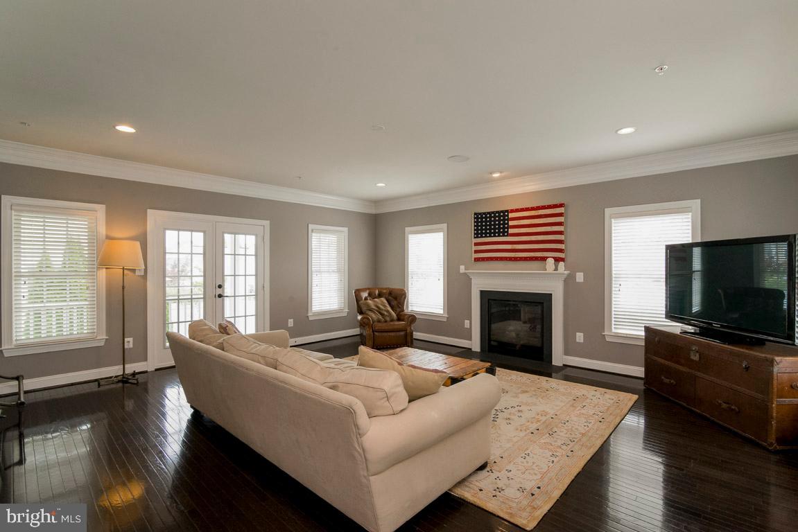 VILLAGES OF URBANA - Residential