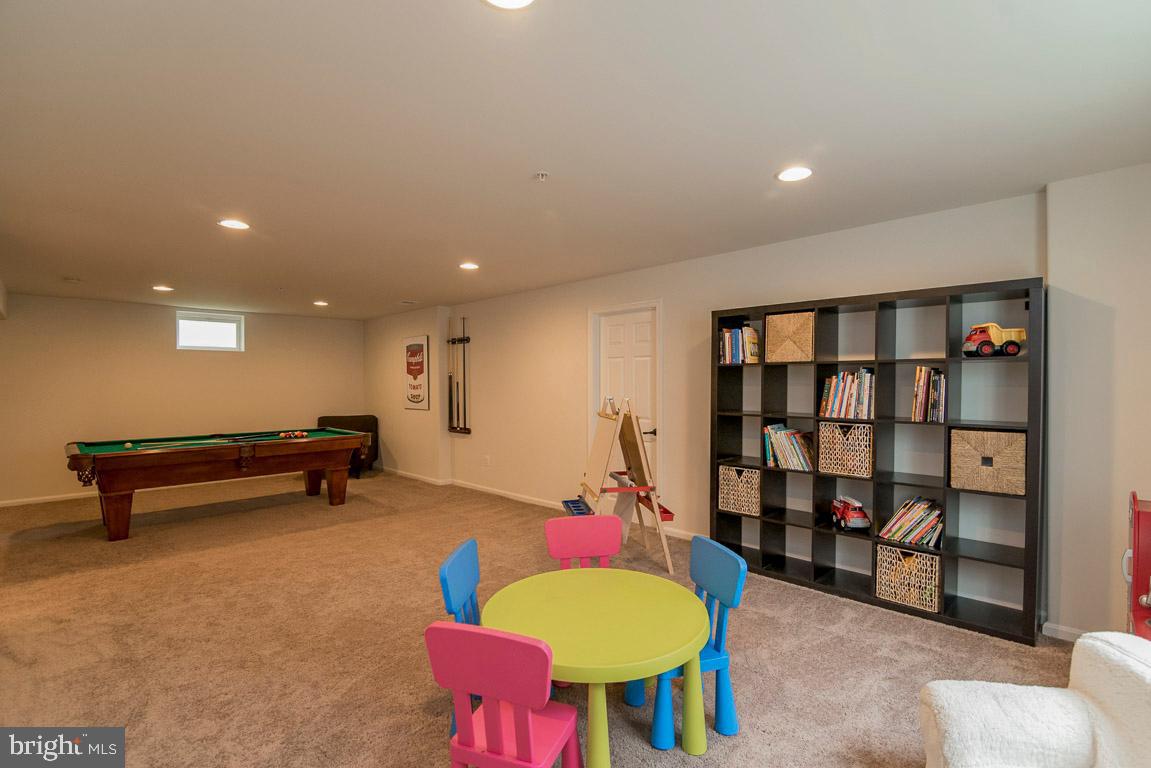 VILLAGES OF URBANA - Residential