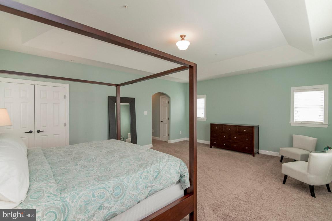 VILLAGES OF URBANA - Residential