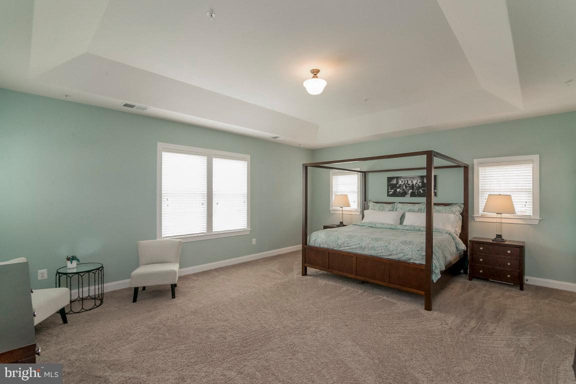 VILLAGES OF URBANA - Residential