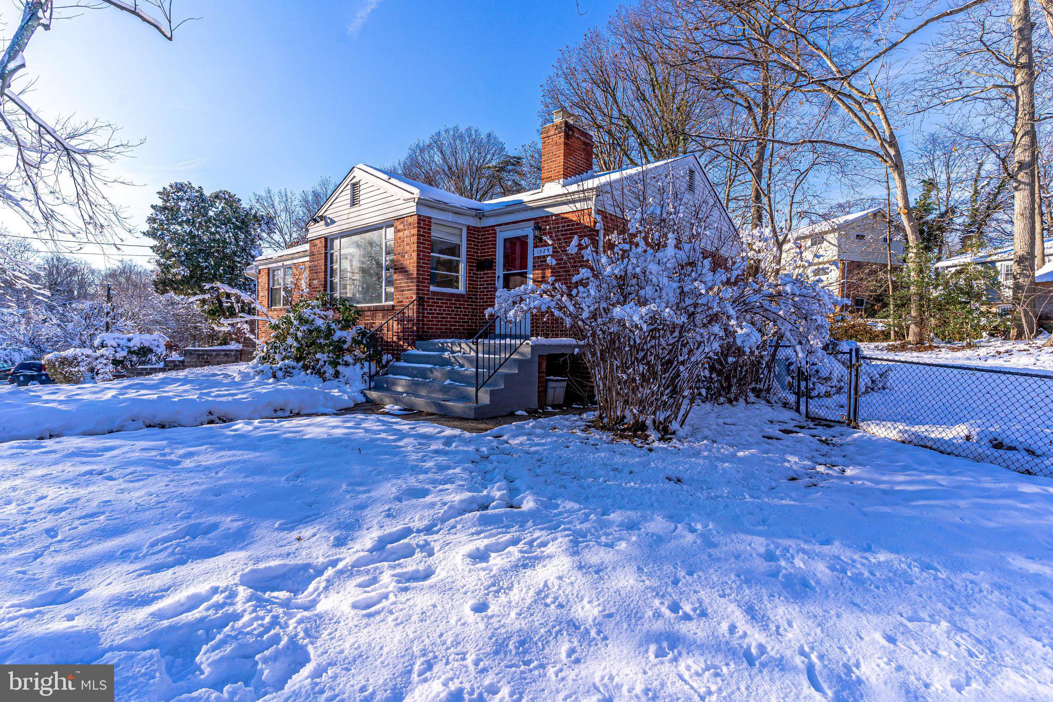 LE VELLE HILLS - Residential