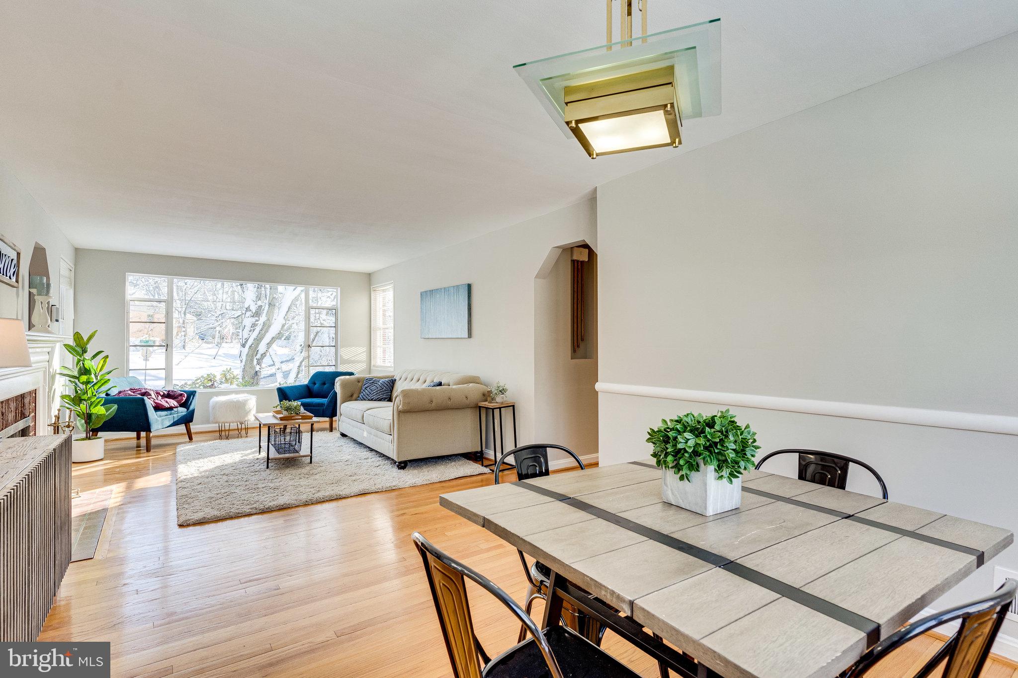 LE VELLE HILLS - Residential