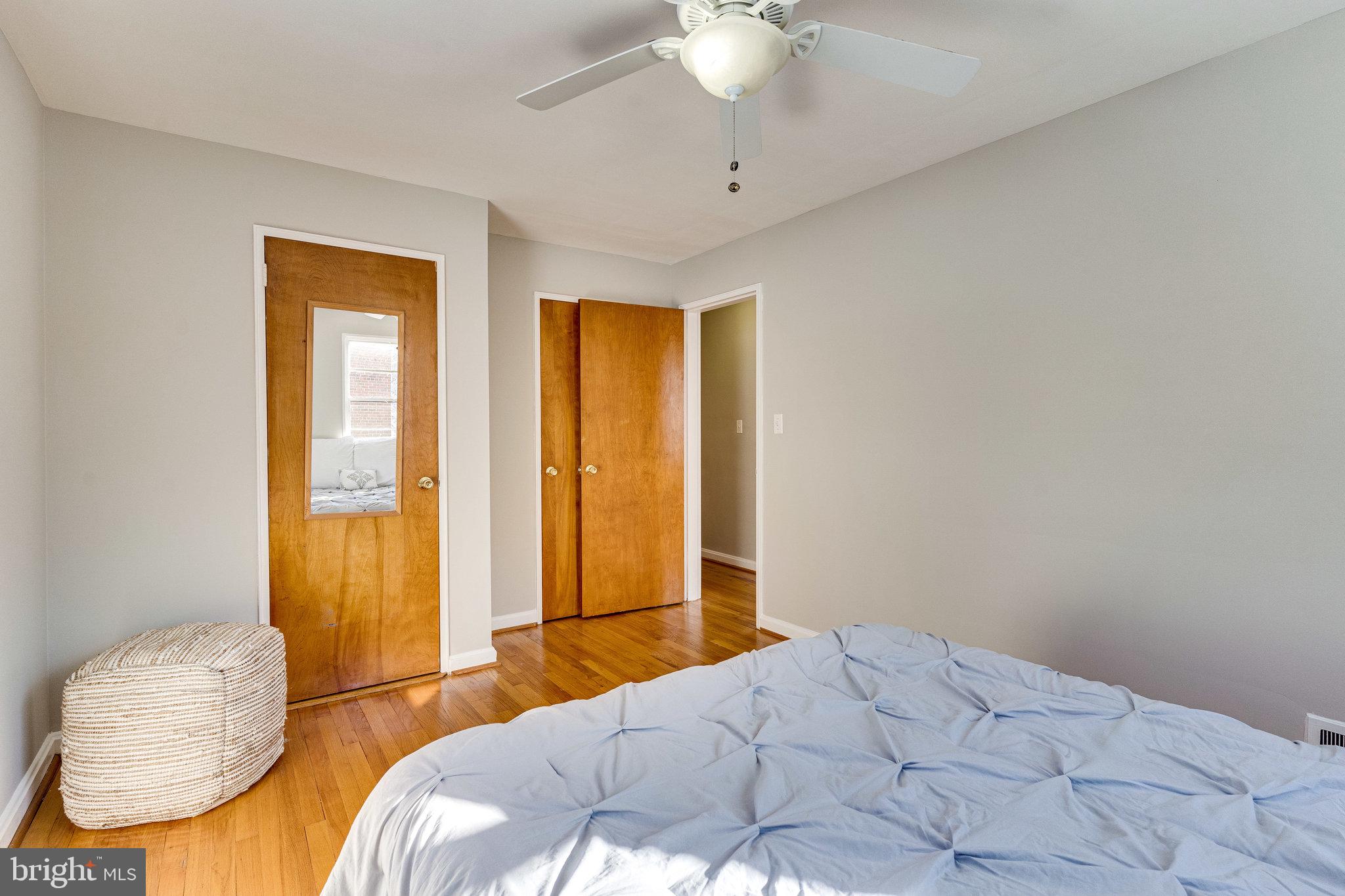 LE VELLE HILLS - Residential