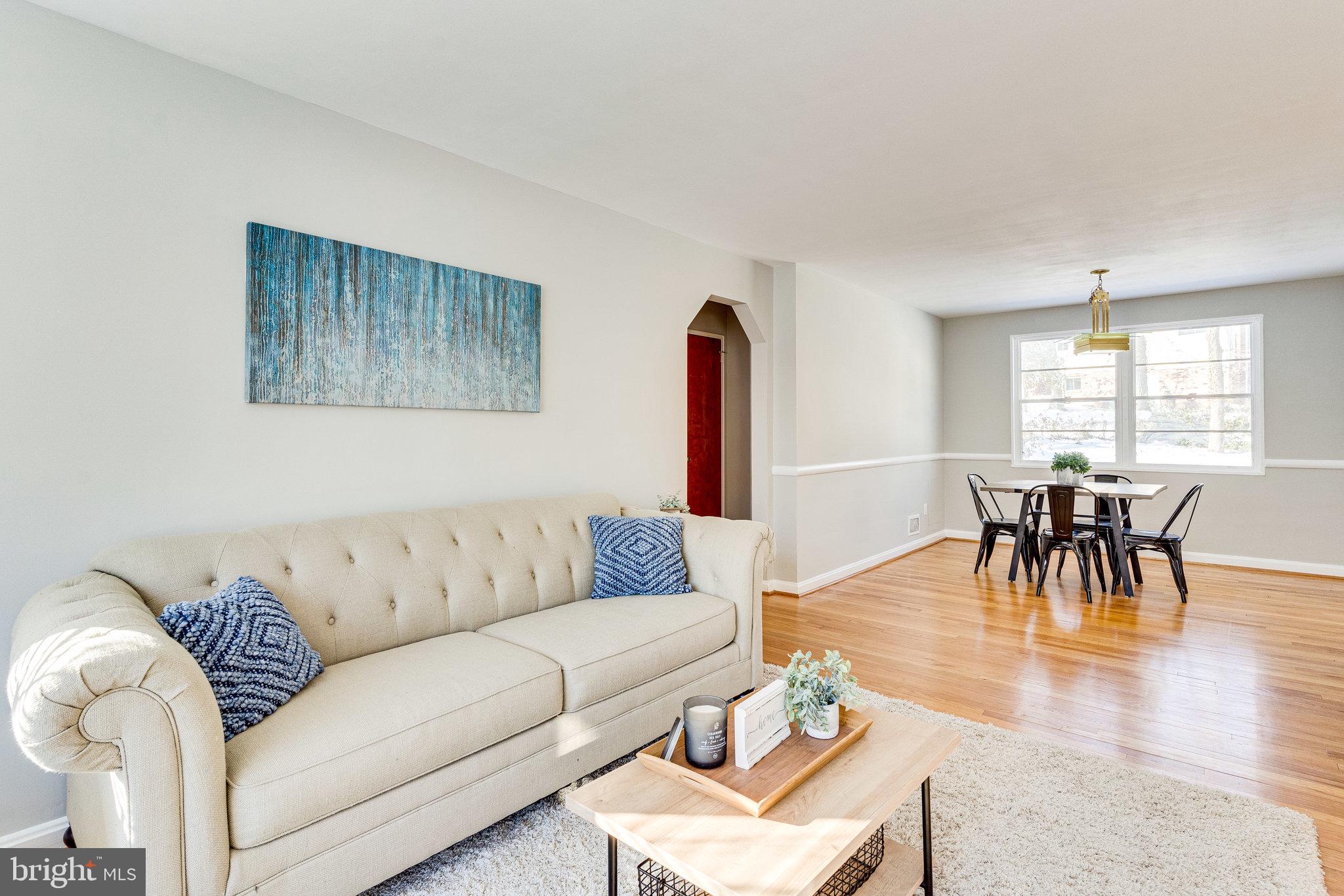 LE VELLE HILLS - Residential