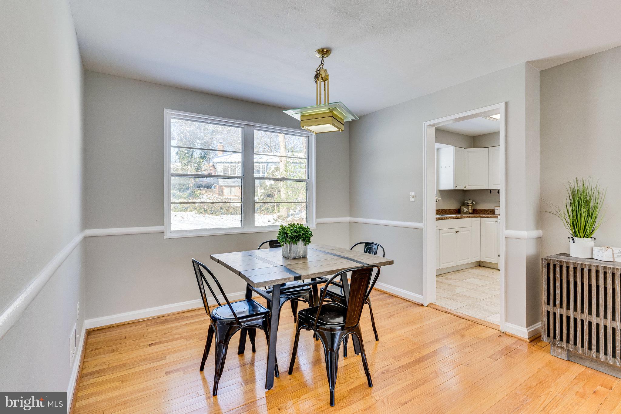 LE VELLE HILLS - Residential