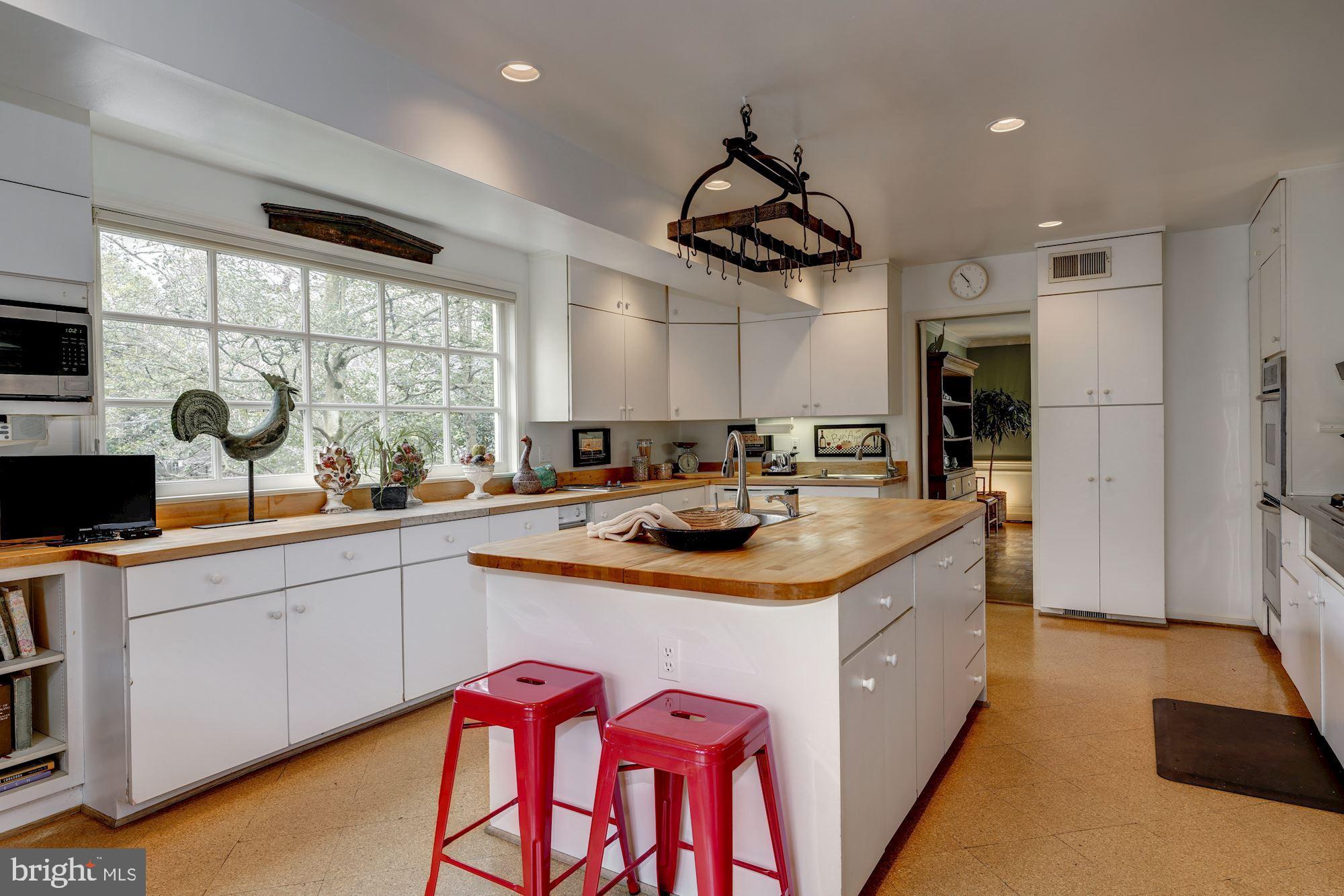 BERKLEY - Residential