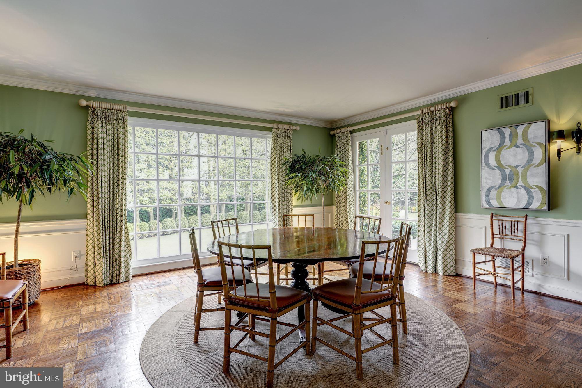 BERKLEY - Residential