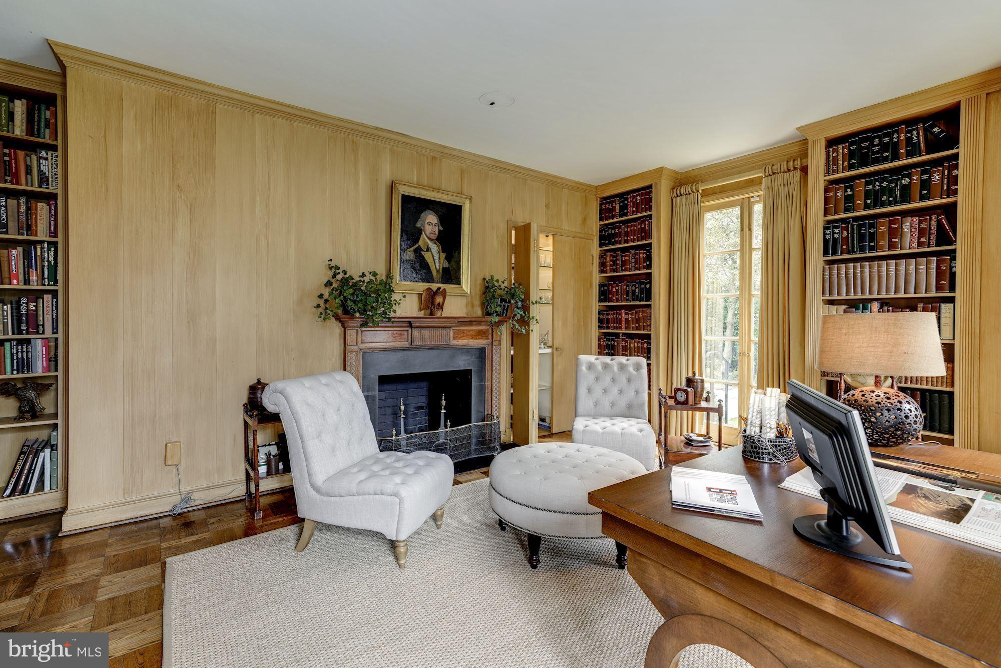 BERKLEY - Residential